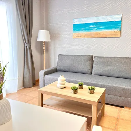 Oliva Aparts 204 New 2024 Apartman Lloret de Mar